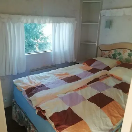 Kemp Strachotin-ubytovani V Mobilnich Domech Camping *